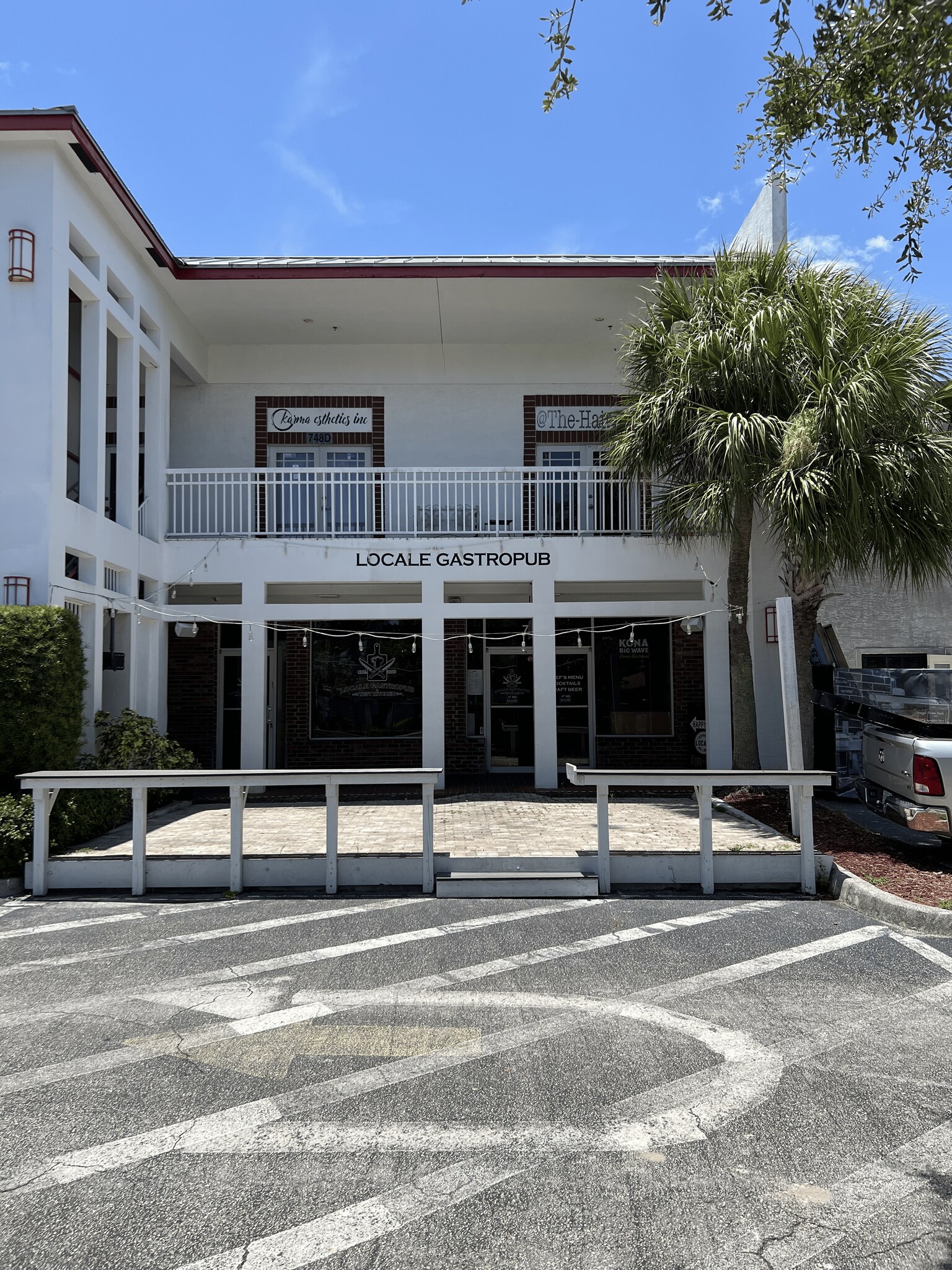 702 Park Ave, West Palm Beach, FL à louer Photo intérieure– Image 1 sur 8
