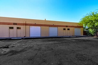 1216 E Pennsylvania St, Tucson, AZ à louer Photo intérieure– Image 2 sur 21