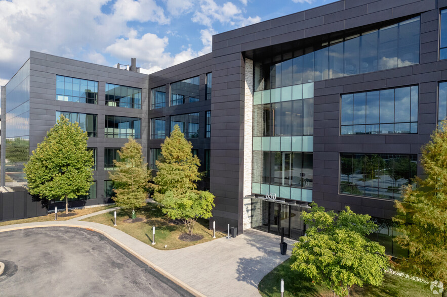 650 E Swedesford Rd, Wayne, PA à louer - Photo de l’immeuble – Image 3 sur 10