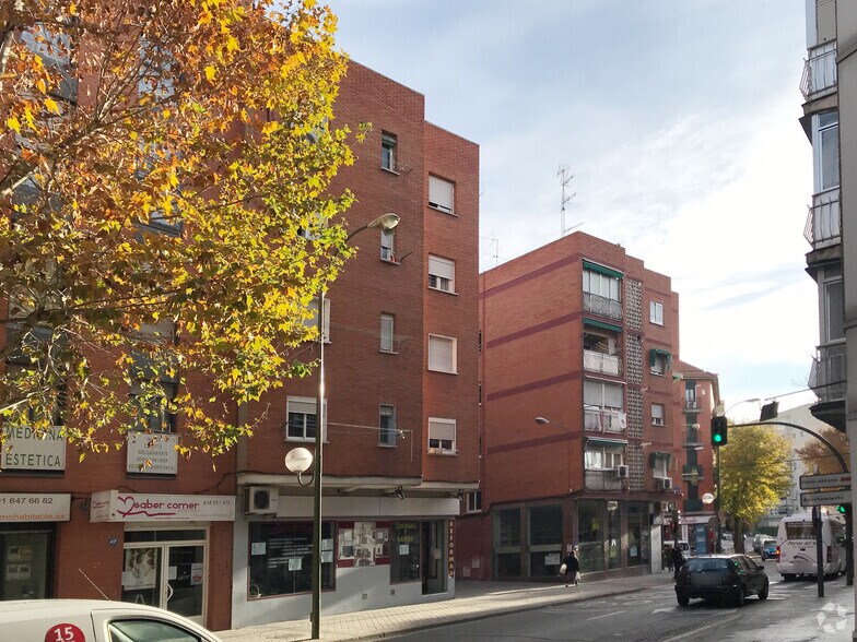 Calle Canarias, 11, Móstoles, Madrid à vendre - Photo de l’immeuble – Image 2 sur 2