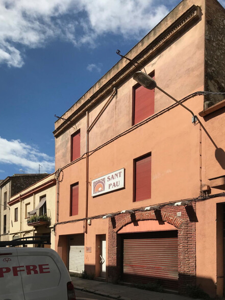 Carrer Sant Pau, 120-122, Figueres, Gerona à vendre - Photo de l’immeuble – Image 2 sur 3