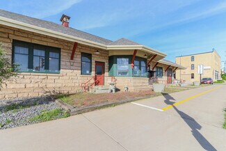 Plus de détails pour 112 E Veterans Pky, Marshfield, WI - Local commercial à vendre