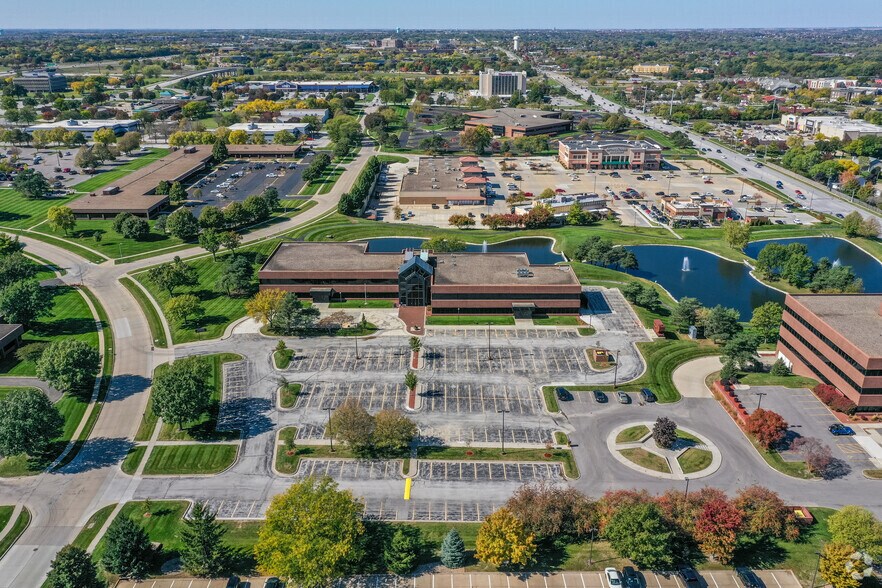 4445 Corporate Dr, West Des Moines, IA à louer - Aérien – Image 2 sur 19