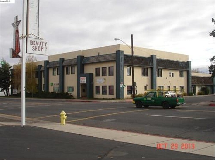 55 S Sacramento St, Susanville, CA à vendre - Photo de l’immeuble – Image 3 sur 5