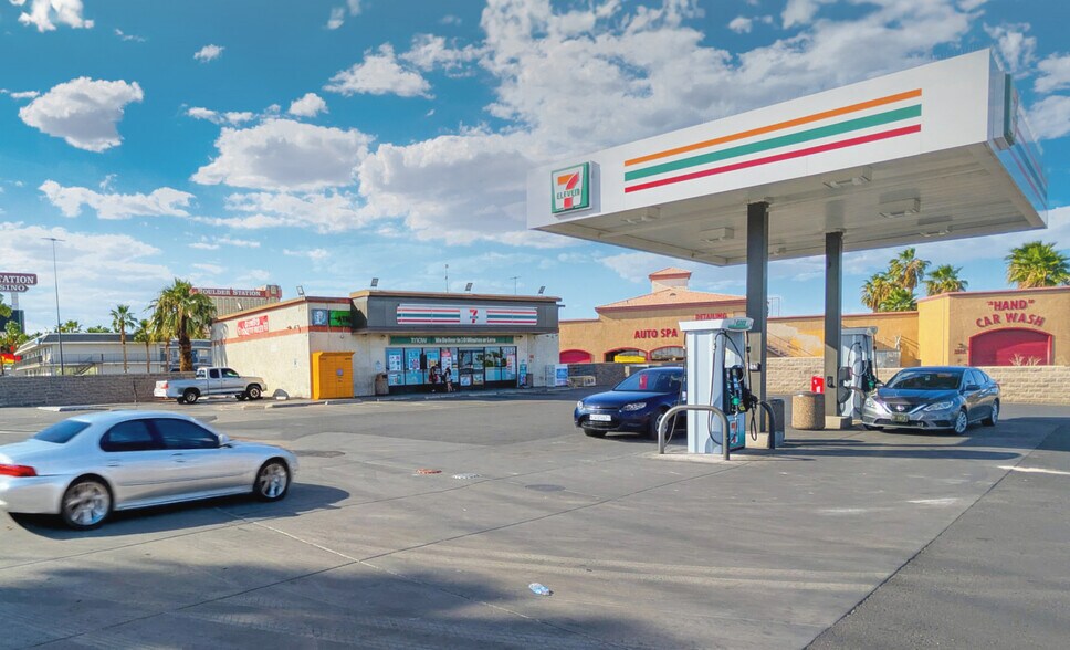 4151 Boulder Hwy, Las Vegas, NV à vendre - Photo de l’immeuble – Image 3 sur 6