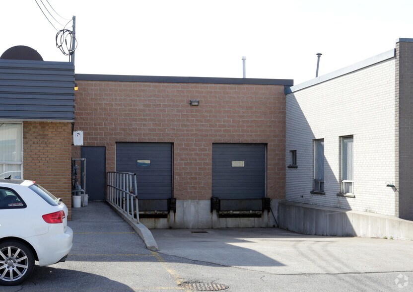 1736-1746 Mattawa Ave, Mississauga, ON à vendre - Photo de l’immeuble – Image 2 sur 12