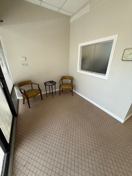 7601 Waters Ave, Savannah, GA à louer - Photo de l’immeuble – Image 2 sur 8