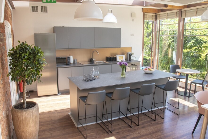 West St, Farnham à louer - Photo intérieure – Image 3 sur 10