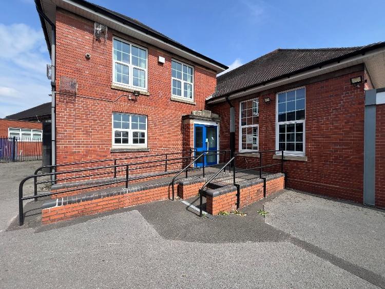 Knutton Community Centre, Off High Street, Newcastle Under Lyme à vendre - Photo de l’immeuble – Image 3 sur 3
