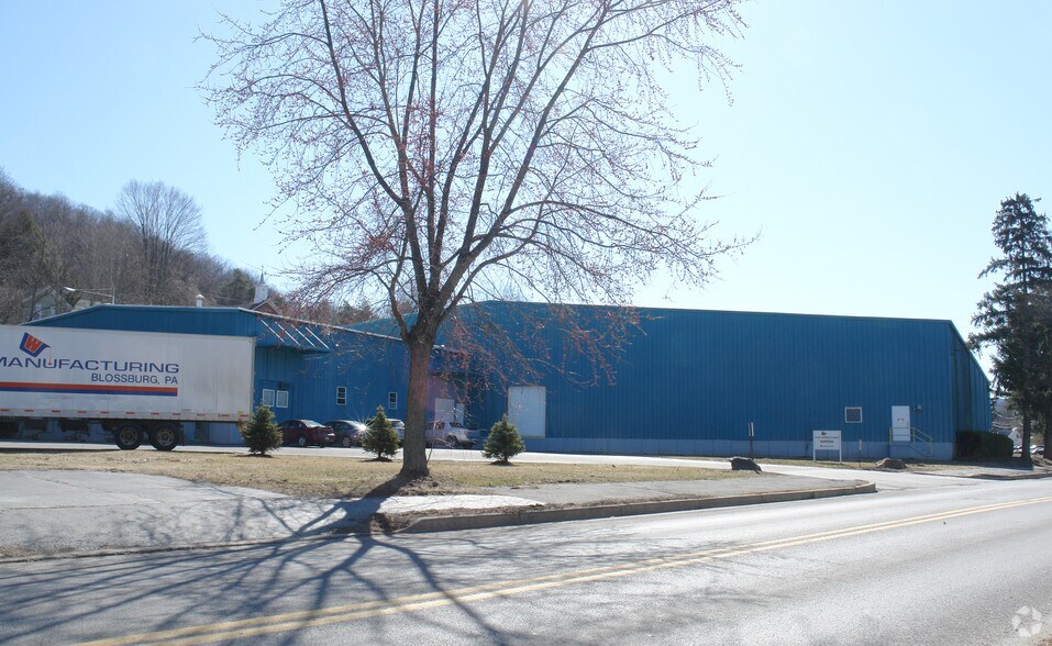 115 Gulick St, Blossburg, PA à vendre - Photo de l’immeuble – Image 2 sur 3