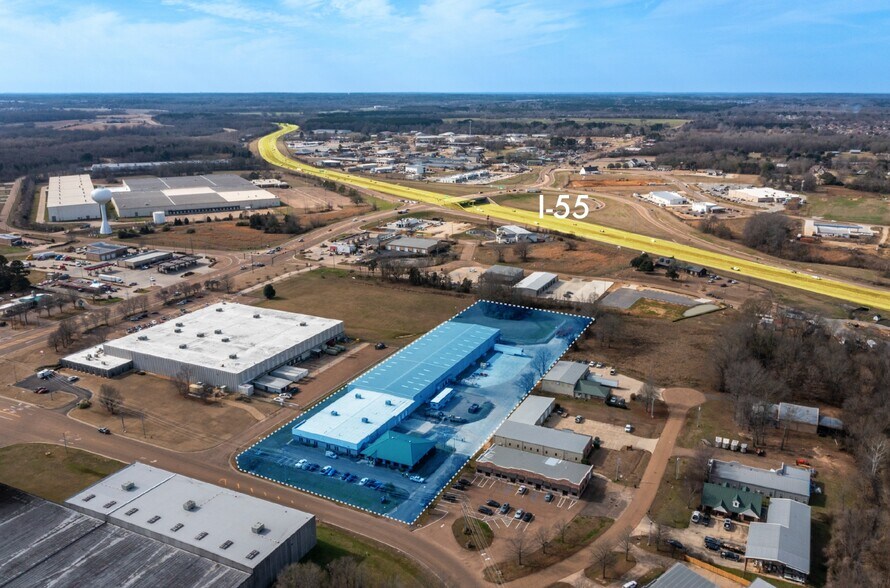 135 Industrial Dr N, Madison, MS à vendre - Photo de l’immeuble – Image 2 sur 40