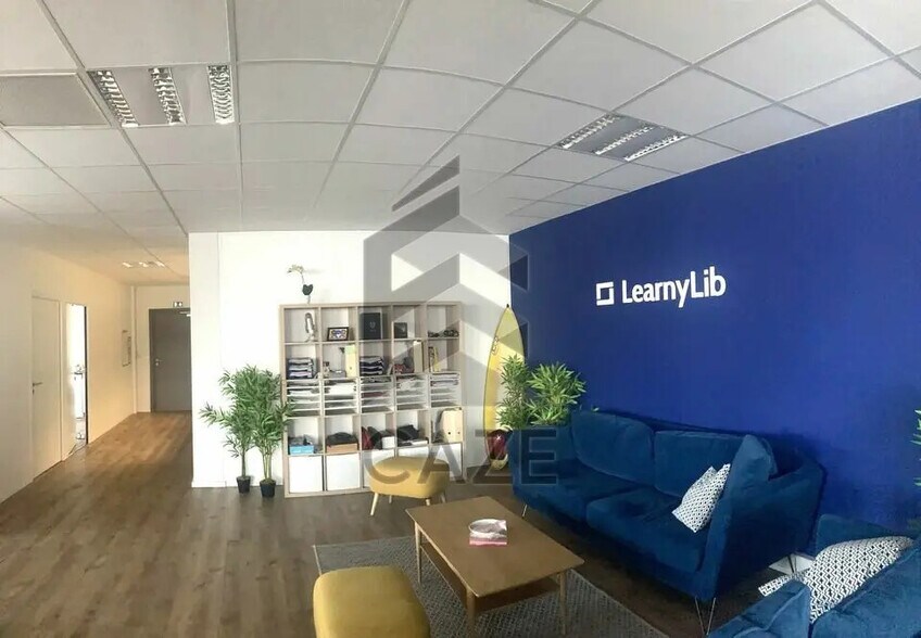 Bureau dans Pessac à louer - Photo de l’immeuble – Image 3 sur 25