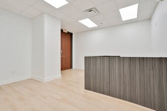 121-189 S Orange Ave, Orlando, FL à vendre Photo intérieure– Image 2 sur 10