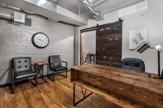 5877 Commerce St, Pittsburgh, PA à louer Photo intérieure– Image 1 sur 5