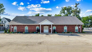 132 Village Ln, Mount Washington, KY à louer Photo intérieure– Image 2 sur 24
