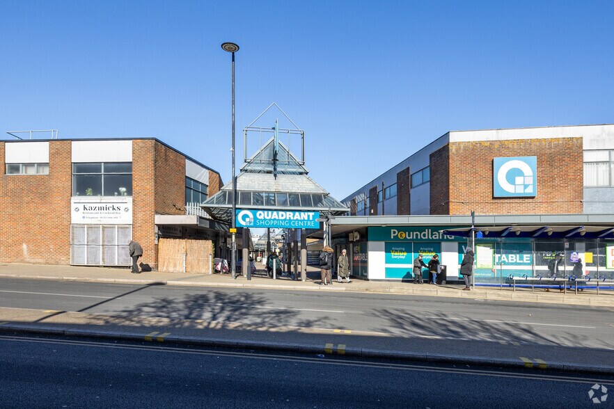 Broadwalk, Dunstable à louer - Photo de l’immeuble – Image 2 sur 2