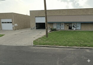 52 129 Av NW, Edmonton, AB à louer Photo intérieure– Image 2 sur 12