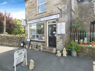 Plus de détails pour Penn Lane, Hawes - Local commercial à louer