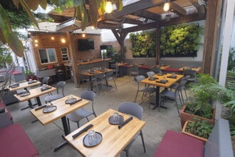 3230-3232 Scott St, San Francisco, CA à louer Photo intérieure– Image 1 sur 3