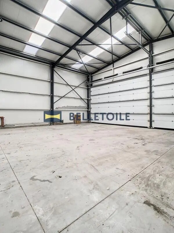 Plus de détails pour Industriel/Logistique à louer