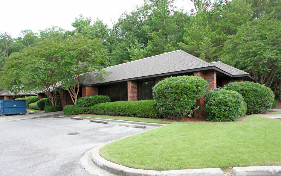 3284 Morgan Dr, Birmingham, AL à louer - Photo de l’immeuble – Image 3 sur 6