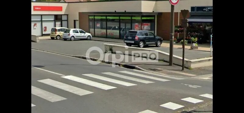 Bureau dans Bourges à louer Photo de l’immeuble– Image 1 sur 5