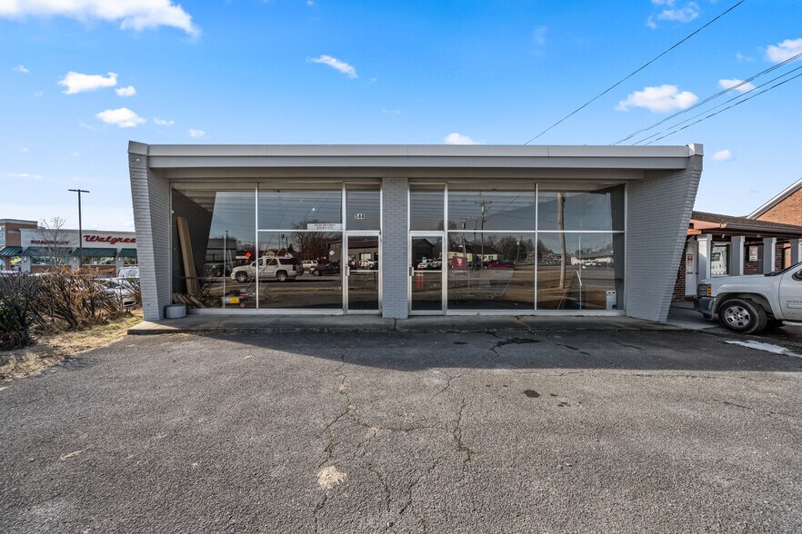 518 Hillsboro Blvd, Manchester, TN à vendre - Photo de l’immeuble – Image 1 sur 14