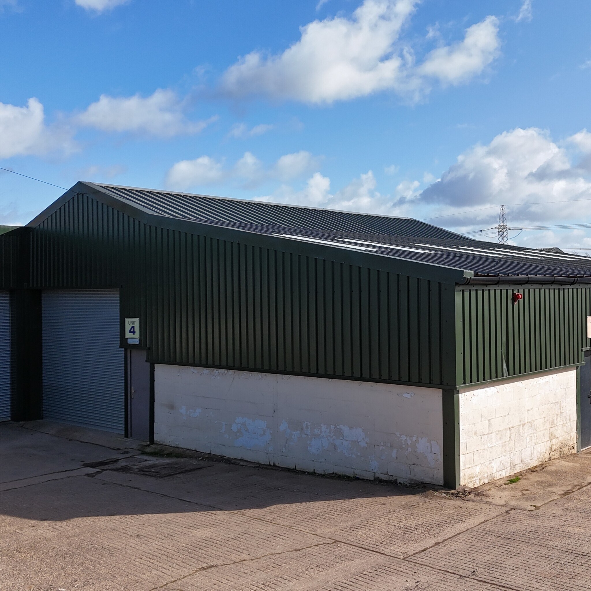 Unit 4 Old Barn Farm, Rosliston Rd, Walton On Trent à louer Photo principale– Image 1 sur 4