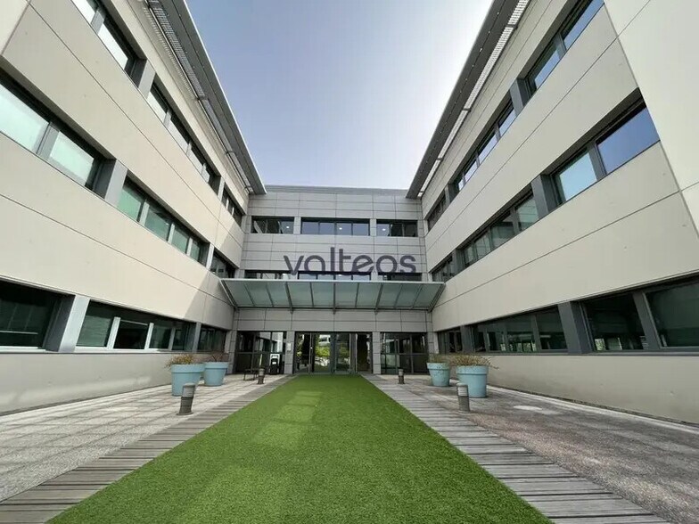 Bureau dans Blagnac à louer - Photo de l’immeuble – Image 1 sur 12