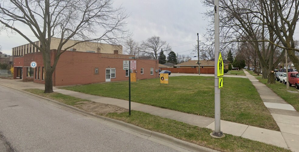 7848 Lincoln Ave, Skokie, IL à vendre - Photo de l’immeuble – Image 3 sur 9