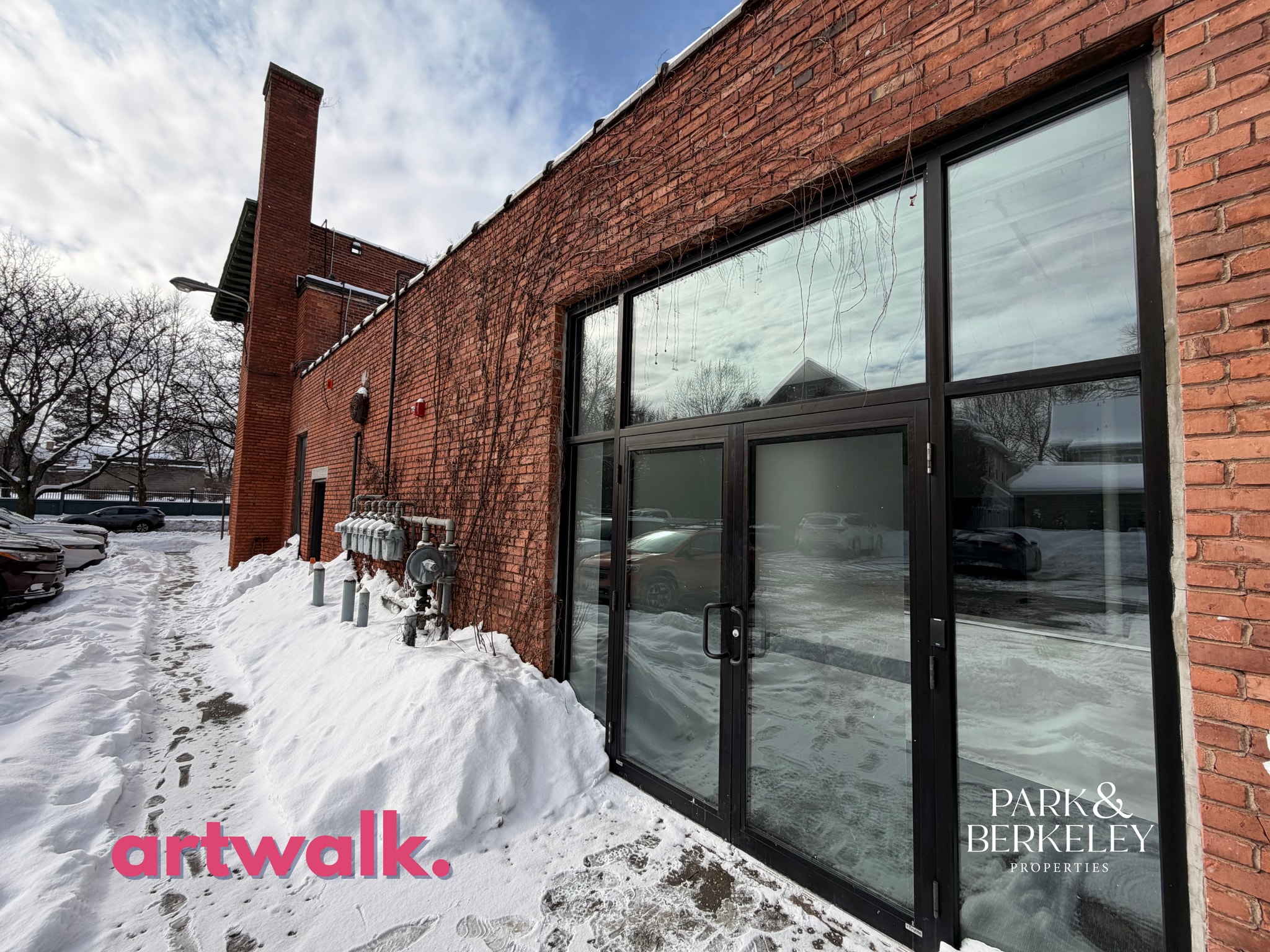 840 University Ave, Rochester, NY à louer Photo de l’immeuble– Image 1 sur 6