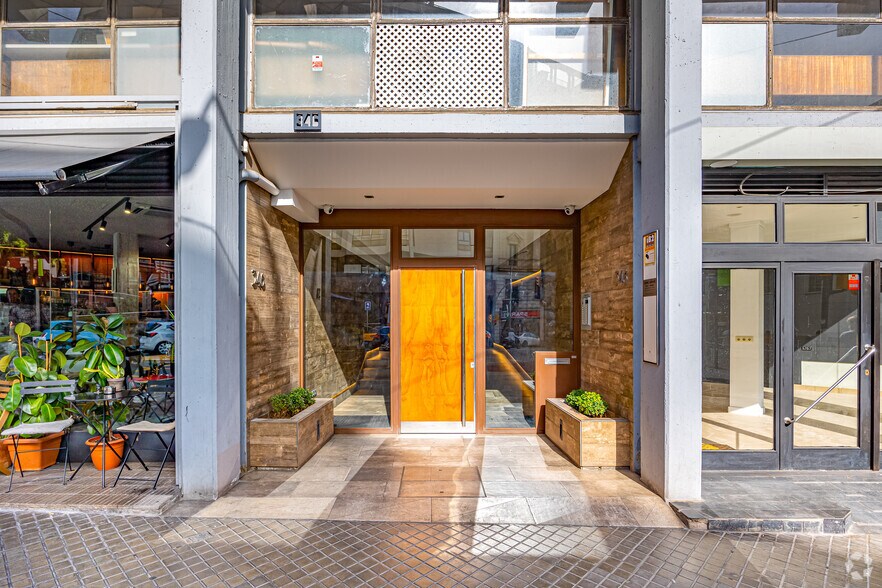 Carrer de Balmes, 346, Barcelone, Barcelona à louer - Photo de l’immeuble – Image 2 sur 3