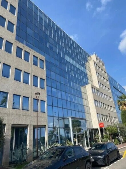 Bureau dans Nice à louer - Photo de l’immeuble – Image 3 sur 16