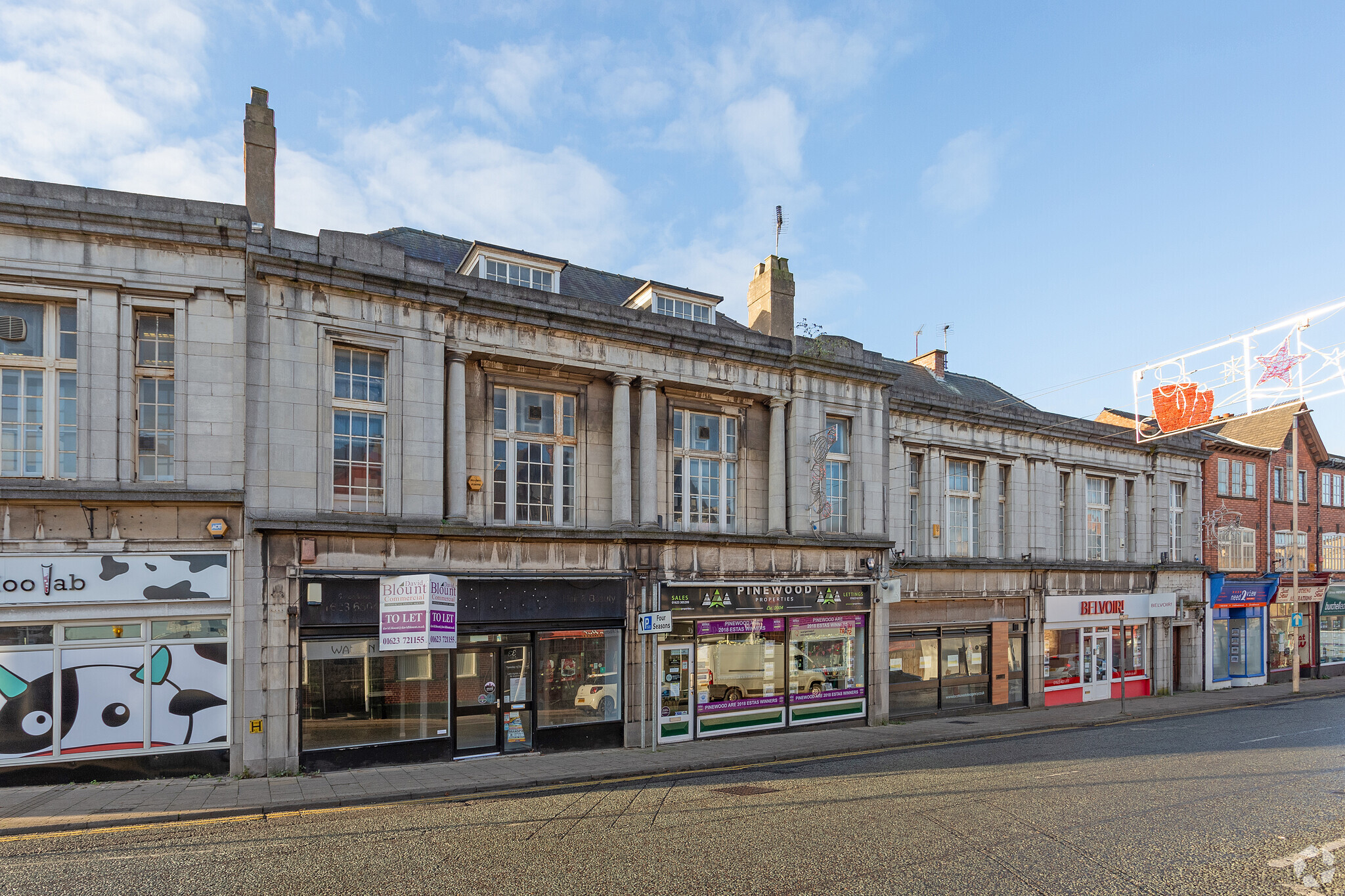 18-28 Albert St, Mansfield à louer Photo principale– Image 1 sur 4