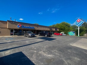129-137 Bandera Rd, San Antonio, TX à louer Photo de l’immeuble– Image 1 sur 16