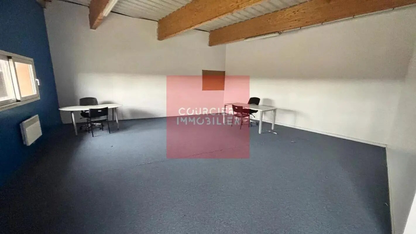 Bureau dans Gazeran à vendre Photo intérieure– Image 1 sur 10