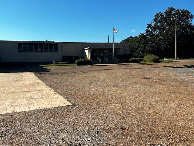 340 Barfield St, Canton, MS à louer - Photo principale – Image 1 sur 3