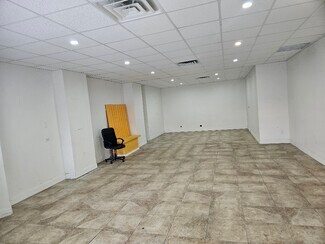 Plus de détails pour 12-14 Tulip Ave, Floral Park, NY - Bureau à louer