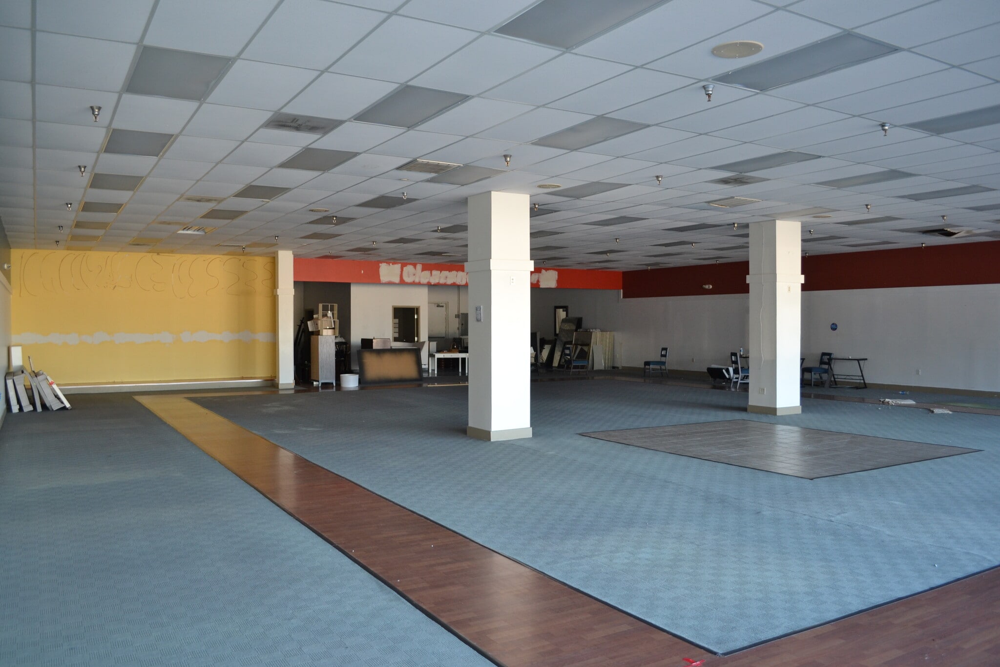 88 Blanding Blvd, Orange Park, FL à louer Photo intérieure– Image 1 sur 2