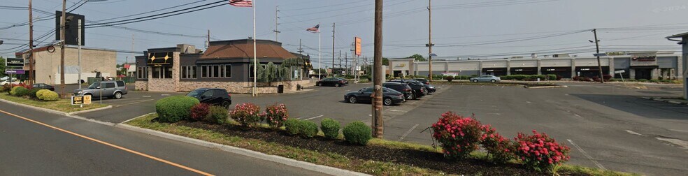 2466 Route 22, Union Township, NJ à vendre - Photo de l’immeuble – Image 2 sur 5