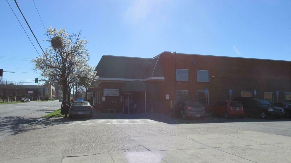 1002 Telfair St, Augusta, GA à louer - Photo de l’immeuble – Image 3 sur 10