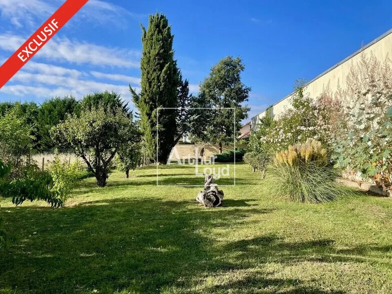 Terrain dans Cesson à vendre - Photo de l’immeuble – Image 1 sur 3