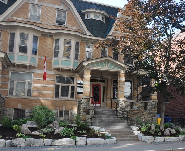184 Lisgar St, Ottawa, ON à louer - Photo principale – Image 1 sur 1