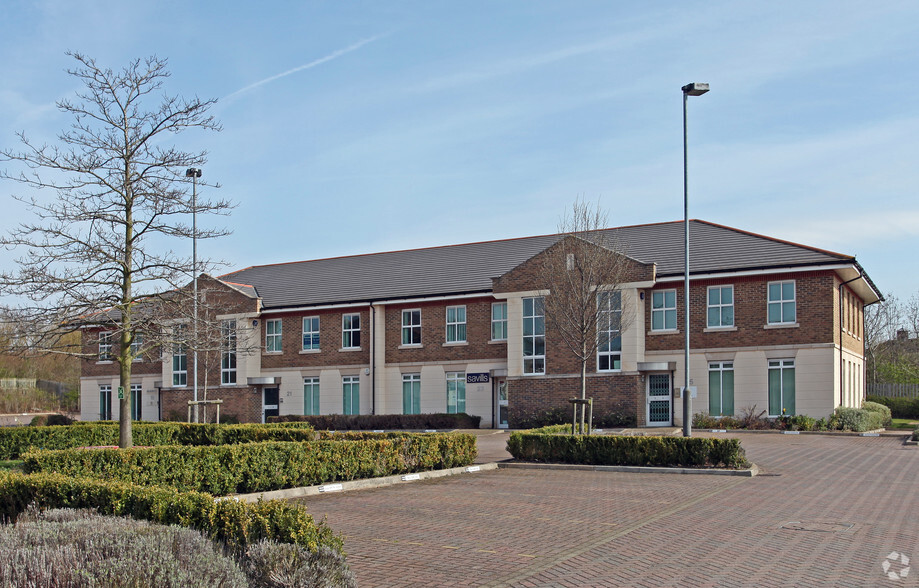 19-25 Shirwell Cres, Milton Keynes à louer - Photo de l’immeuble – Image 2 sur 9