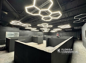 8276-8297 S US Hwy 1, Port Saint Lucie, FL à louer Photo intérieure– Image 1 sur 10