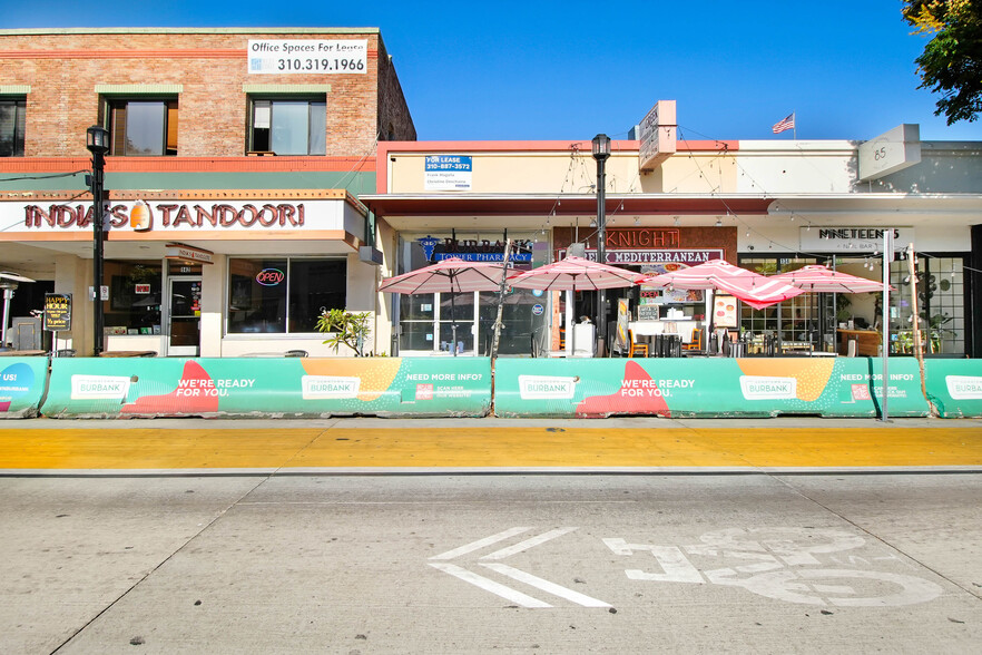 130-140 N San Fernando Blvd, Burbank, CA à louer - Photo de l’immeuble – Image 3 sur 16