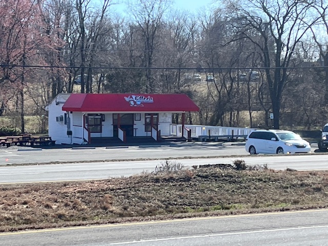 5051 Lee Hwy, Warrenton, VA à louer - Photo de l’immeuble – Image 2 sur 5