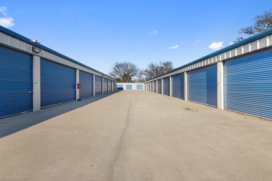 3621 Elm Grove Rd, Rowlett, TX à vendre - Photo de l’immeuble – Image 3 sur 15