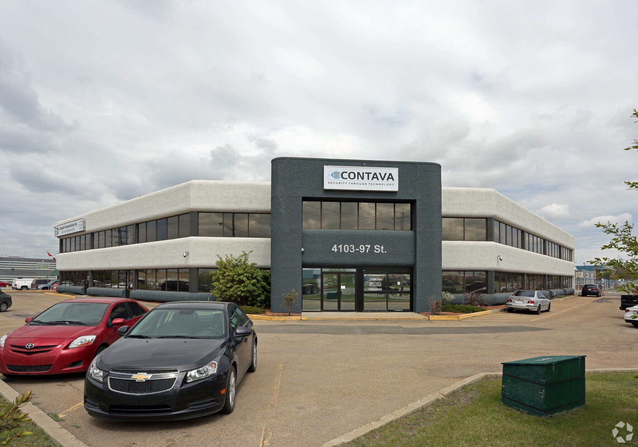 4103 97th St NW, Edmonton, AB à vendre Photo de l’immeuble– Image 1 sur 1