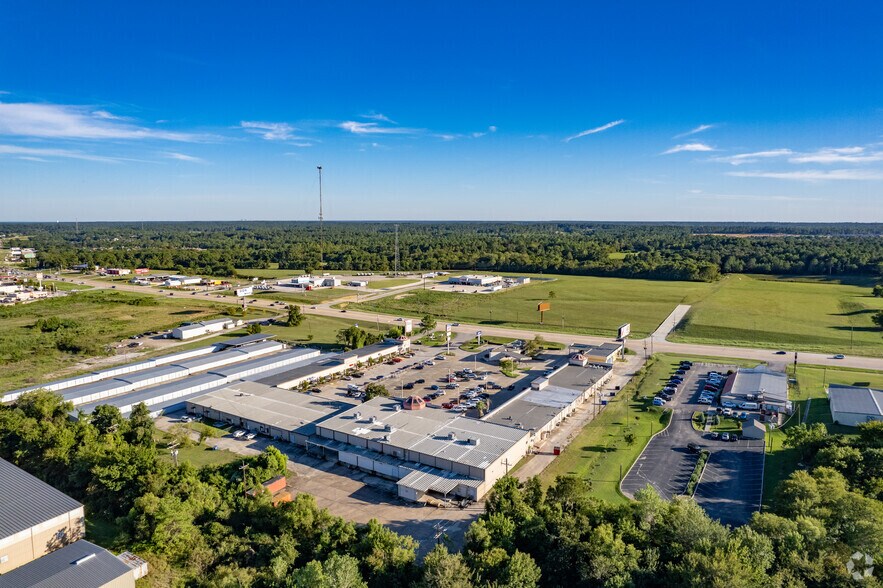 19380 Highway 105 W, Montgomery, TX à louer - Aérien – Image 3 sur 6